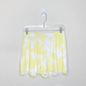 Aritzia Wilfred Free Zola Yellow Shorts